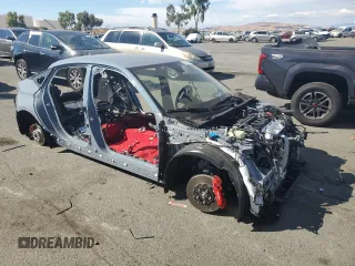 2024 Honda Civic Type R z VIN JHMFL5G4XRX002896, wystawiony jako Copart lot #72262664 z przebiegiem Nie podano mil oraz Szkoda całkowita • Salvage title. Historia ofert i sprzedaży dostępna na DreamBid. Obrazek 4.