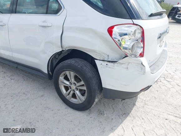 2014 Chevrolet Equinox LS with VIN 2GNALAEK5E1182017, listed as a IAAI auction lot 41918220 with 130,327 mi miles. Bid and sale history available at carsss.com. Image 6.