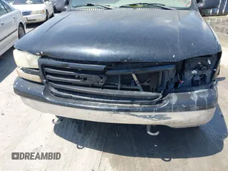 2002 GMC Yukon XL SLT with VIN 1GKEC16Z02J291268, listed as a IAAI auction lot 41973593 with 317,930 mi miles. Bid and sale history available at carsss.com. Image 6.