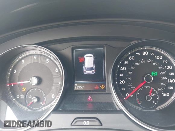 2020 Volkswagen Atlas S z VIN 1V2GC2CAXLC202612, wystawiony jako IAAI lot #42364811 z przebiegiem 73 957 mil mil oraz . Historia ofert i sprzedaży dostępna na DreamBid. Obrazek 7.