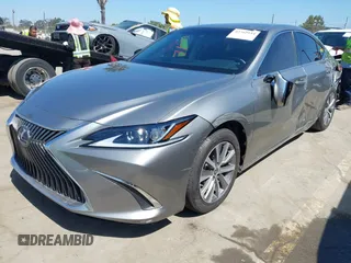 2021 Lexus ES 300h with VIN 58ACA1C1XMU007576, listed as a IAAI auction lot 42302934 with 24,614 mi miles and . Bid and sale history available at DreamBid. Image 19.