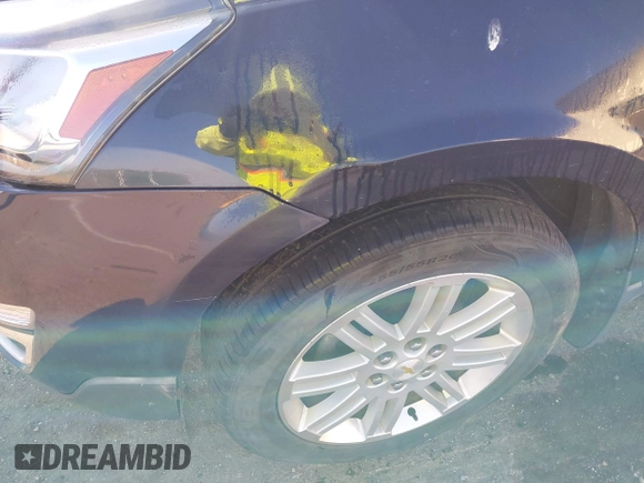 2015 Chevrolet Traverse LT with VIN 1GNKVGKD9FJ381764, listed as a IAAI auction lot 41998902 with 96,370 mi miles and . Bid and sale history available at DreamBid. Image 6.