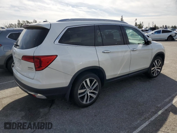 2017 Honda Pilot Touring with VIN 5FNYF6H91HB080607, listed as a Copart auction lot 49119715 with 61,490 mi miles and Salvage Title. Bid and sale history available at carsss.com. Image 3.