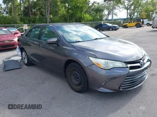 2015 Toyota Camry XLE with VIN 4T1BF1FK1FU069640, listed as a IAAI auction lot 42114496 with 67,702 mi miles and . Bid and sale history available at carsss.com. Image 1.