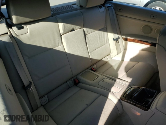2009 BMW 3 Series 328i with VIN WBAWR33519P460486, listed as a Copart auction lot 86271704 with 108,247 mi miles and Salvage title. Bid and sale history available at DreamBid. Image 10.