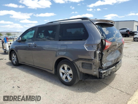 2018 Toyota Sienna LE Auto Access Seat with VIN 5TDKZ3DC3JS958245, listed as a Copart auction lot 53751565 with 91,101 mi miles and Salvage Title. Bid and sale history available at carsss.com. Image 2.