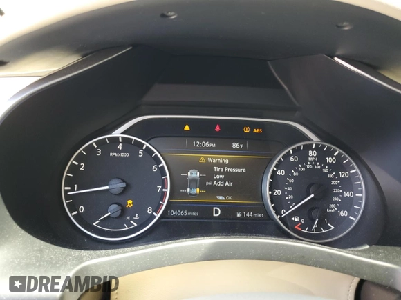 2016 Nissan Murano SV z VIN 5N1AZ2MG1GN145845, wystawiony jako Copart lot #53583945 z przebiegiem 104 065 mil mil oraz Szkoda całkowita • Salvage title. Historia ofert i sprzedaży dostępna na DreamBid. Obrazek 9.
