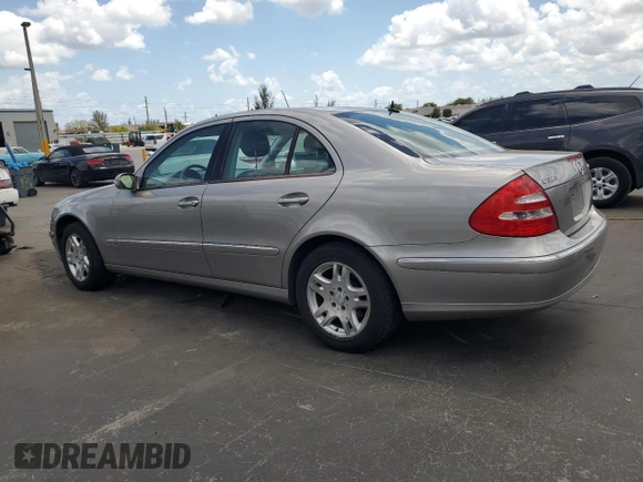 2005 Mercedes-Benz E 320 with VIN WDBUF82J85X179437, listed as a Copart auction lot 53839305 with 165,822 mi miles and Salvage Title. Bid and sale history available at DreamBid. Image 2.