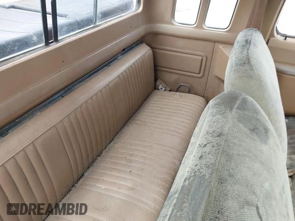 1989 Ford F-150 with VIN 1FTEX14Y1KKA59105, listed as a IAAI auction lot 42649376 with 50,869 mi miles and . Bid and sale history available at DreamBid. Image 8.