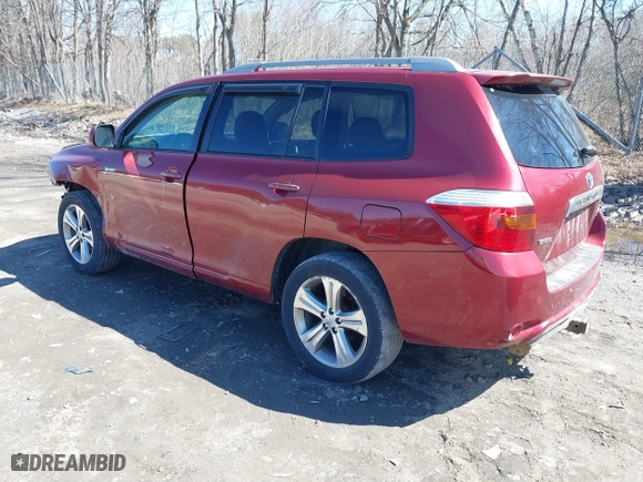 2009 Toyota Highlander Sport with VIN JTEES43A692116442, listed as a IAAI auction lot 41901241 with 316,874 mi miles. Bid and sale history available at carsss.com. Image 3.