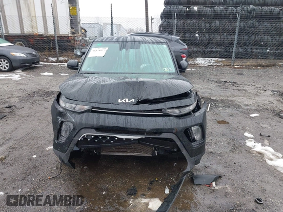 2022 Kia Soul EX with VIN KNDJ33AU1N7803820, listed as a IAAI auction lot 41574877 with 55,340 mi miles. Bid and sale history available at carsss.com. Image 12.