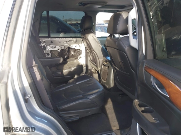 2015 Cadillac Escalade Luxury with VIN 1GYS4BKJ1FR300806, listed as a IAAI auction lot 41816789 with 131,457 mi miles. Bid and sale history available at carsss.com. Image 8.