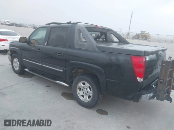 2005 Chevrolet Avalanche LS с VIN 3GNEC12Z65G213737, выставлен на аукционе IAAI как лот 41525645 с пробегом 148 087 миль миль и . История ставок и продаж доступна на DreamBid. Изображение 3.