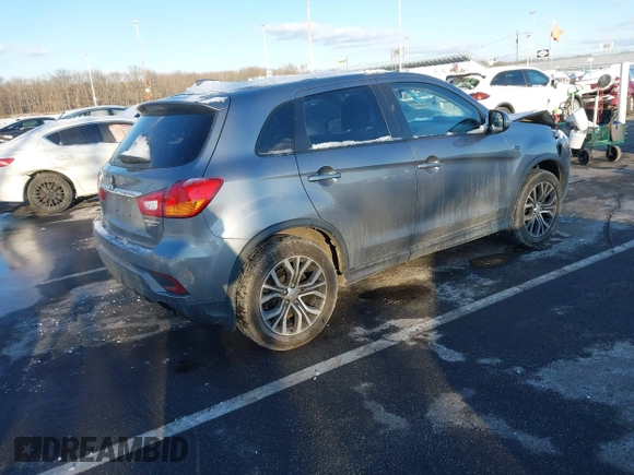 2019 Mitsubishi Outlander ES z VIN JA4AP3AU3KU029596, wystawiony jako IAAI lot #41381087 z przebiegiem 59 912 mil mil oraz . Historia ofert i sprzedaży dostępna na DreamBid. Obrazek 4.