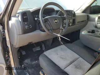 2009 Chevrolet Silverado 1500 Work Truck with VIN 1GCEC14C29Z161868, listed as a Copart auction lot 43177155 with 86,143 mi miles and Salvage Title. Bid and sale history available at DreamBid. Image 8.