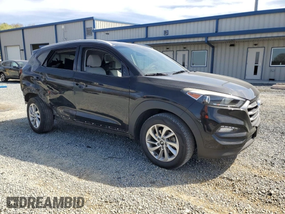 2017 Hyundai Tucson SE with VIN KM8J33A47HU401866, listed as a Copart auction lot 49777715 with 103,316 mi miles and Salvage Title. Bid and sale history available at DreamBid. Image 4.