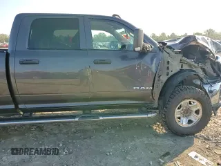 2019 Ram 2500 Tradesman with VIN 3C6UR5CJ6KG553668, listed as a Copart auction lot 71576394 with 59,983 mi miles and Salvage title. Bid and sale history available at DreamBid. Image 13.