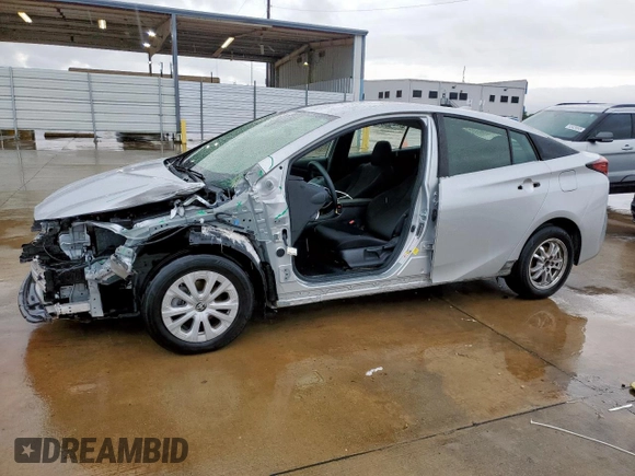 2021 Toyota Prius L Eco with VIN JTDKAMFU1M3142014, listed as a Copart auction lot 55038365 with 76,211 mi miles and Salvage title. Bid and sale history available at DreamBid. Image 1.