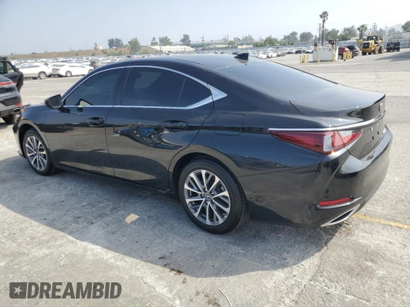 2022 Lexus ES 350 z VIN 58ADZ1B19NU136862, wystawiony jako Copart lot #58093755 z przebiegiem 26 130 mil mil oraz Tytuł czysty. Historia ofert i sprzedaży dostępna na DreamBid. Obrazek 2.