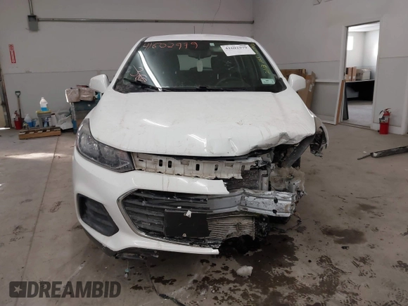 2017 Chevrolet Trax LS with VIN KL7CJNSB3HB127456, listed as a IAAI auction lot 41602979 with 73,564 mi miles. Bid and sale history available at carsss.com. Image 12.