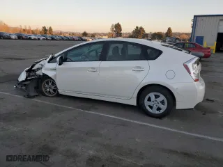 2011 Toyota Prius I with VIN JTDKN3DU9B5318312, listed as a Copart auction lot 88603065 with 256,306 mi miles and Salvage Title. Bid and sale history available at carsss.com. Image 2.