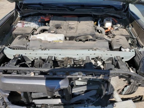 2024 Toyota Tundra 4WD Limited Hybrid with VIN 5TFJC5DB4RX064924, listed as a Copart auction lot 46901955 with 38,848 mi miles and Salvage Title. Bid and sale history available at carsss.com. Image 12.