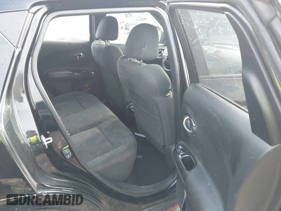2015 Nissan Juke SV with VIN JN8AF5MV7FT554864, listed as a IAAI auction lot 41524495 with 159,075 mi miles. Bid and sale history available at carsss.com. Image 8.