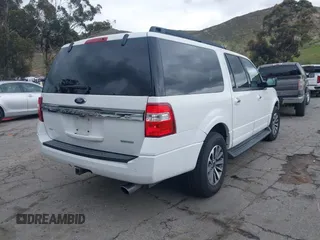 2016 Ford Expedition EL XLT with VIN 1FMJK1HT1GEF29369, listed as a IAAI auction lot 41743544 with 121,098 mi miles. Bid and sale history available at carsss.com. Image 4.