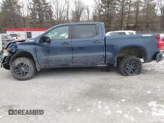 2021 Chevrolet Silverado 1500 Custom Trail Boss with VIN 1GCPYCEF1MZ433544, listed as a IAAI auction lot 41240358 with 71,041 mi miles and . Bid and sale history available at DreamBid. Image 14.