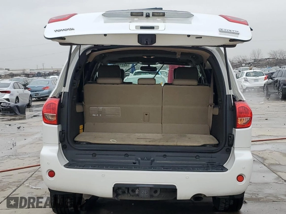 2008 Toyota Sequoia Platinum with VIN 5TDZY67A18S013172, listed as a Copart auction lot 44374215 with 260,701 mi miles and Salvage Title. Bid and sale history available at carsss.com. Image 6.