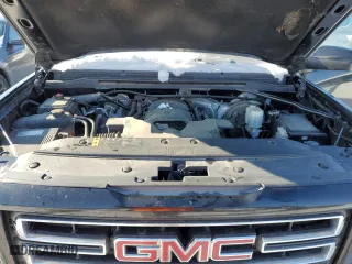 2017 GMC Sierra 1500 SLE with VIN 1GTV2MEC1HZ111268, listed as a Copart auction lot 89114505 with 152,197 mi miles and Clean Title. Bid and sale history available at carsss.com. Image 11.