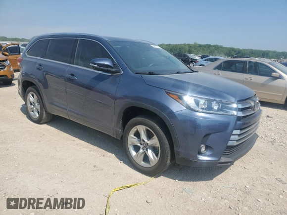 2019 Toyota Highlander Limited z VIN 5TDYZRFH1KS317571, wystawiony jako Copart lot #56757035 z przebiegiem 58 953 mil mil oraz Czysty tytuł • Clean title. Historia ofert i sprzedaży dostępna na DreamBid. Obrazek 4.