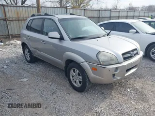 2006 Hyundai Tucson GLS with VIN KM8JN72D96U346317, listed as a IAAI auction lot 41841457 with 136,096 mi miles. Bid and sale history available at carsss.com. Image 1.