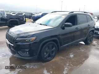 2020 Jeep Cherokee Latitude Plus with VIN 1C4PJLLB8LD611093, listed as a IAAI auction lot 41498284 with 27,613 mi miles. Bid and sale history available at carsss.com. Image 23.