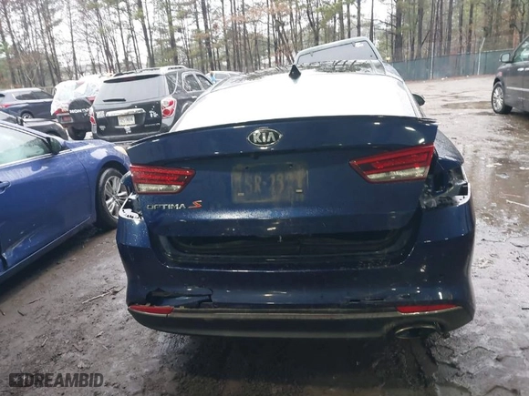 2018 Kia Optima LX with VIN 5XXGT4L38JG256633, listed as a IAAI auction lot 41534039 with NaN miles. Bid and sale history available at carsss.com. Image 17.