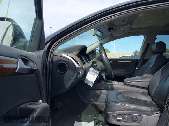 2015 Audi Q7 3.0T Premium with VIN WA1CGAFE7FD033123, listed as a IAAI auction lot 41376164 with 96,787 mi miles. Bid and sale history available at carsss.com. Image 5.