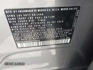 2024 Volkswagen Tiguan SE with VIN 3VV2B7AX6RM149564, listed as a IAAI auction lot 42686972 with 20,350 mi miles and . Bid and sale history available at DreamBid. Image 9.