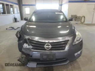 2013 Nissan Altima SV with VIN 1N4BL3AP7DC153479, listed as a Copart auction lot 59283745 with 92,357 mi miles and Salvage title. Bid and sale history available at DreamBid. Image 5.