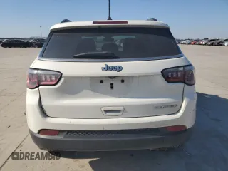 2020 Jeep Compass Limited with VIN 3C4NJCCB0LT229707, listed as a Copart auction lot 47611795 with 95,980 mi miles and Salvage Title. Bid and sale history available at DreamBid. Image 6.