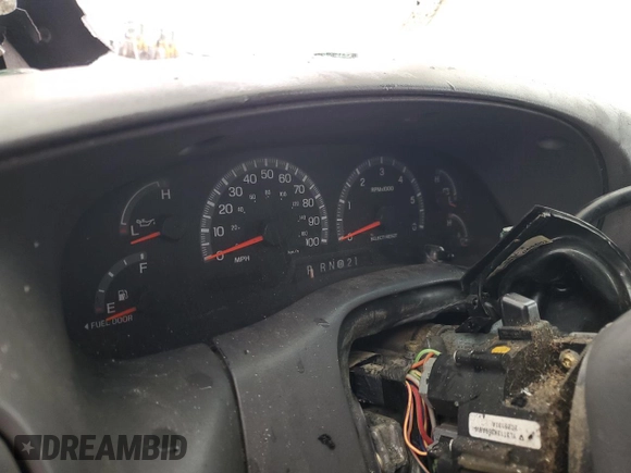 2002 Ford F-150 XLT with VIN 1FTRW07L82KD06604, listed as a Copart auction lot 44266975 with 0 mi miles and Salvage Title. Bid and sale history available at carsss.com. Image 9.