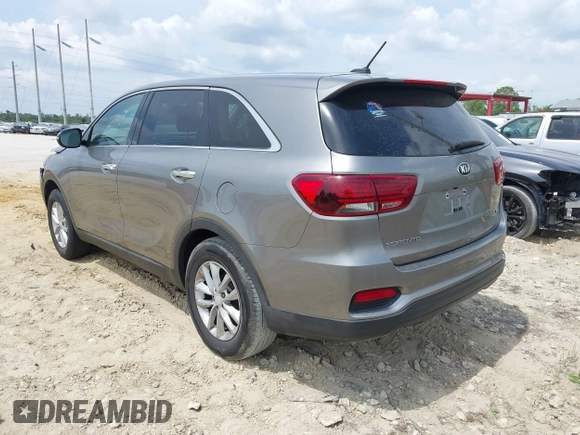 2019 Kia Sorento S with VIN 5XYPG4A56KG467903, listed as a IAAI auction lot 41836291 with 109,840 mi miles and . Bid and sale history available at carsss.com. Image 3.