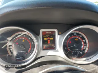 2015 Dodge Journey American Value with VIN 3C4PDCAB1FT583419, listed as a Copart auction lot 55968285 with 253,026 mi miles and Salvage Title. Bid and sale history available at DreamBid. Image 9.