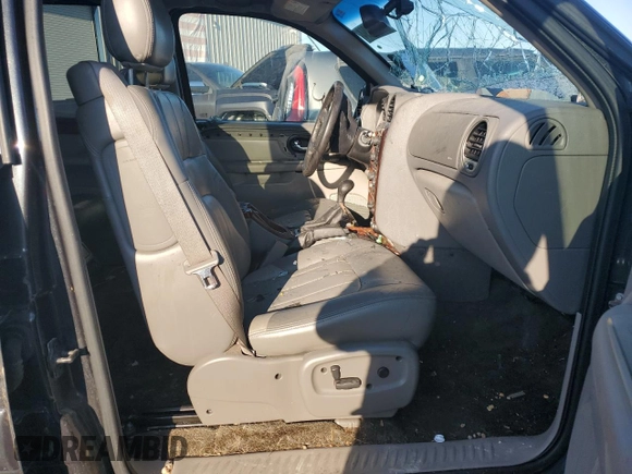 2003 GMC Envoy SLT with VIN 1GKDT13S532288817, listed as a Copart auction lot 85781094 with 0 mi miles and Salvage Title. Bid and sale history available at carsss.com. Image 7.