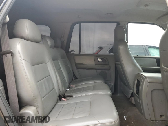 2005 Ford Expedition Special Service with VIN 1FMPU15505LA18951, listed as a Copart auction lot 50933965 with 224,657 mi miles and Salvage Title. Bid and sale history available at carsss.com. Image 10.