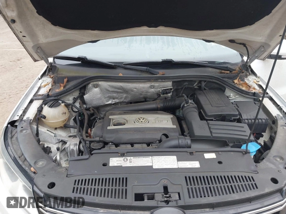 2012 Volkswagen Tiguan with VIN WVGCV7AX5CW508206, listed as a IAAI auction lot 41612007 with 116,455 mi miles and . Bid and sale history available at DreamBid. Image 10.
