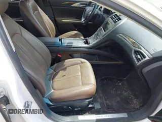 2015 Lincoln MKZ Hybrid with VIN 3LN6L2LU6FR605723, listed as a IAAI auction lot 42246269 with 121,942 mi miles and . Bid and sale history available at DreamBid. Image 5.
