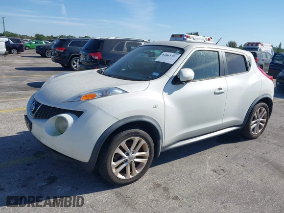 2013 Nissan Juke SV with VIN JN8AF5MV4DT215041, listed as a IAAI auction lot 41863707 with 88,331 mi miles. Bid and sale history available at carsss.com. Image 2.