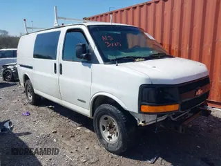 2008 Chevrolet Express Cargo Van with VIN 1GCGG25CX81172230, listed as a IAAI auction lot 41679407 with 1 mi miles. Bid and sale history available at carsss.com. Image 1.