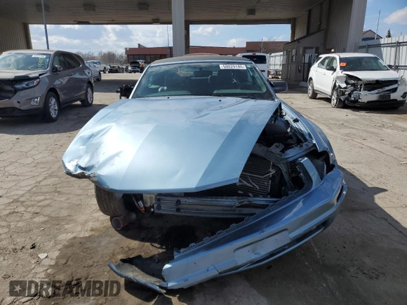 2007 Ford Mustang Deluxe with VIN 1ZVFT84N175260567, listed as a Copart auction lot 50029185 with 99,098 mi miles and Salvage title. Bid and sale history available at DreamBid. Image 5.