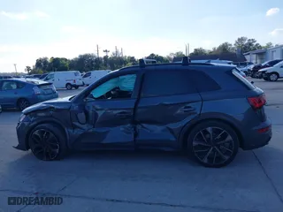 2021 Audi SQ5 Premium Plus with VIN WA1B4AFYXM2018610, listed as a IAAI auction lot 41672661 with 53,098 mi miles. Bid and sale history available at carsss.com. Image 14.